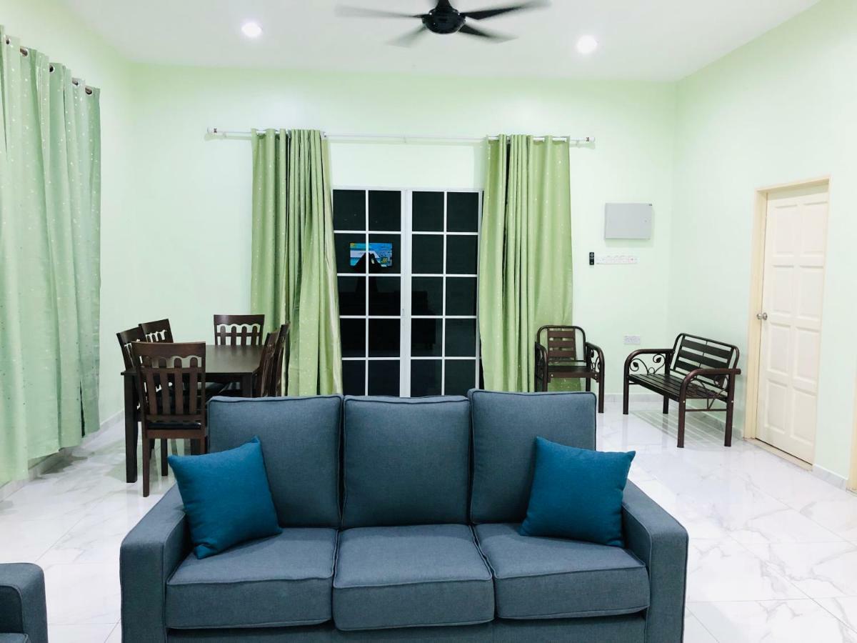 Atocha Homestay - Terong@Taiping Kampong Salak المظهر الخارجي الصورة