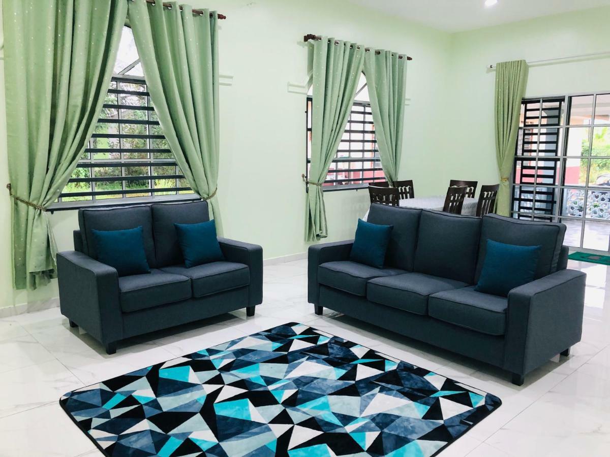 Atocha Homestay - Terong@Taiping Kampong Salak المظهر الخارجي الصورة